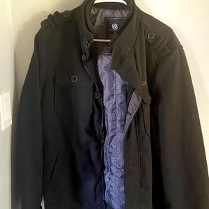 Black men’s Rock and Republic Sherpa Wool jacket size Large never worn.